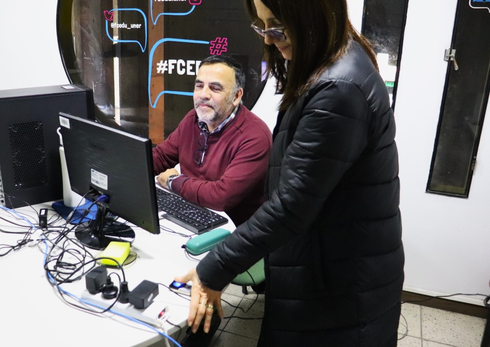 Implementación de firmas digitales en la FCEDU: un avance en la digitalización administrativa