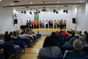 El Departamento de la Mediana y Tercera Edad celebró una nueva Muestra anual