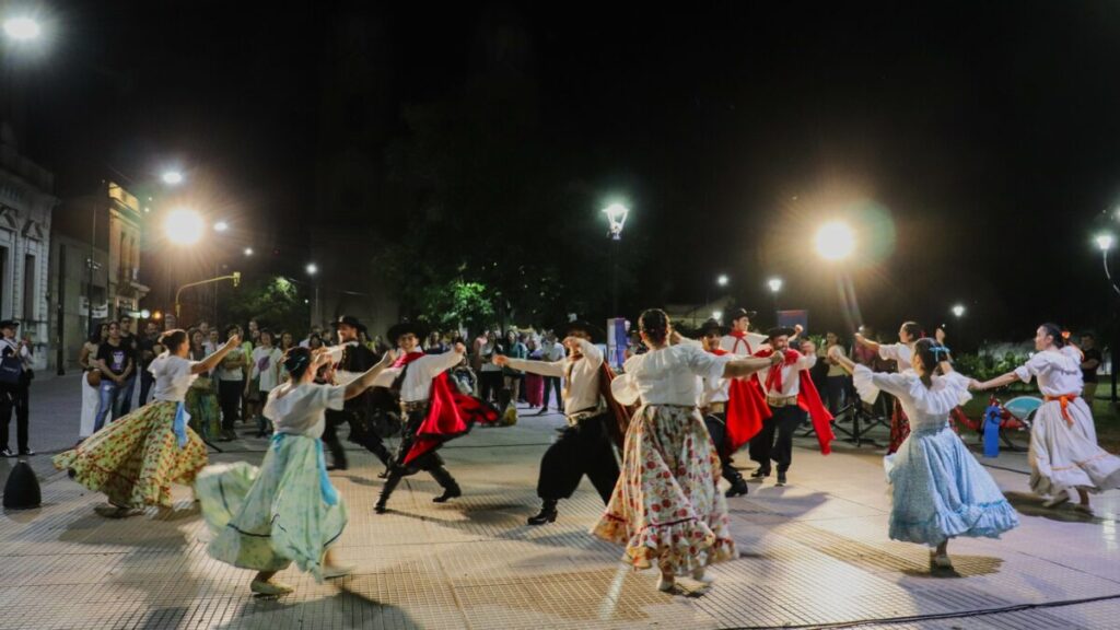 UNER celebró los 75 años de la gratuidad universitaria 